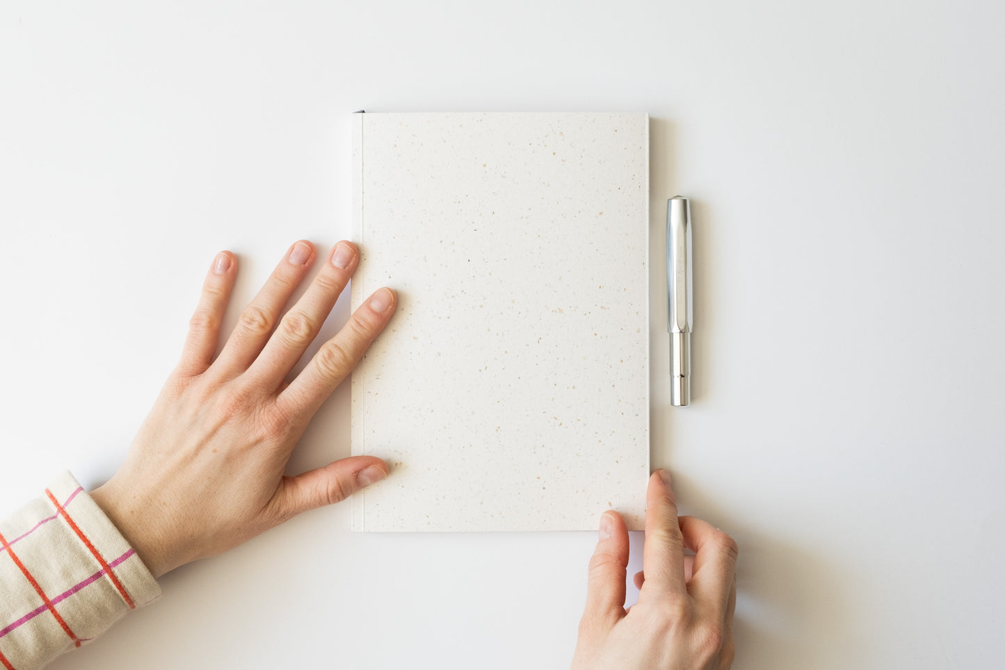 Papierový zápisník Ábel