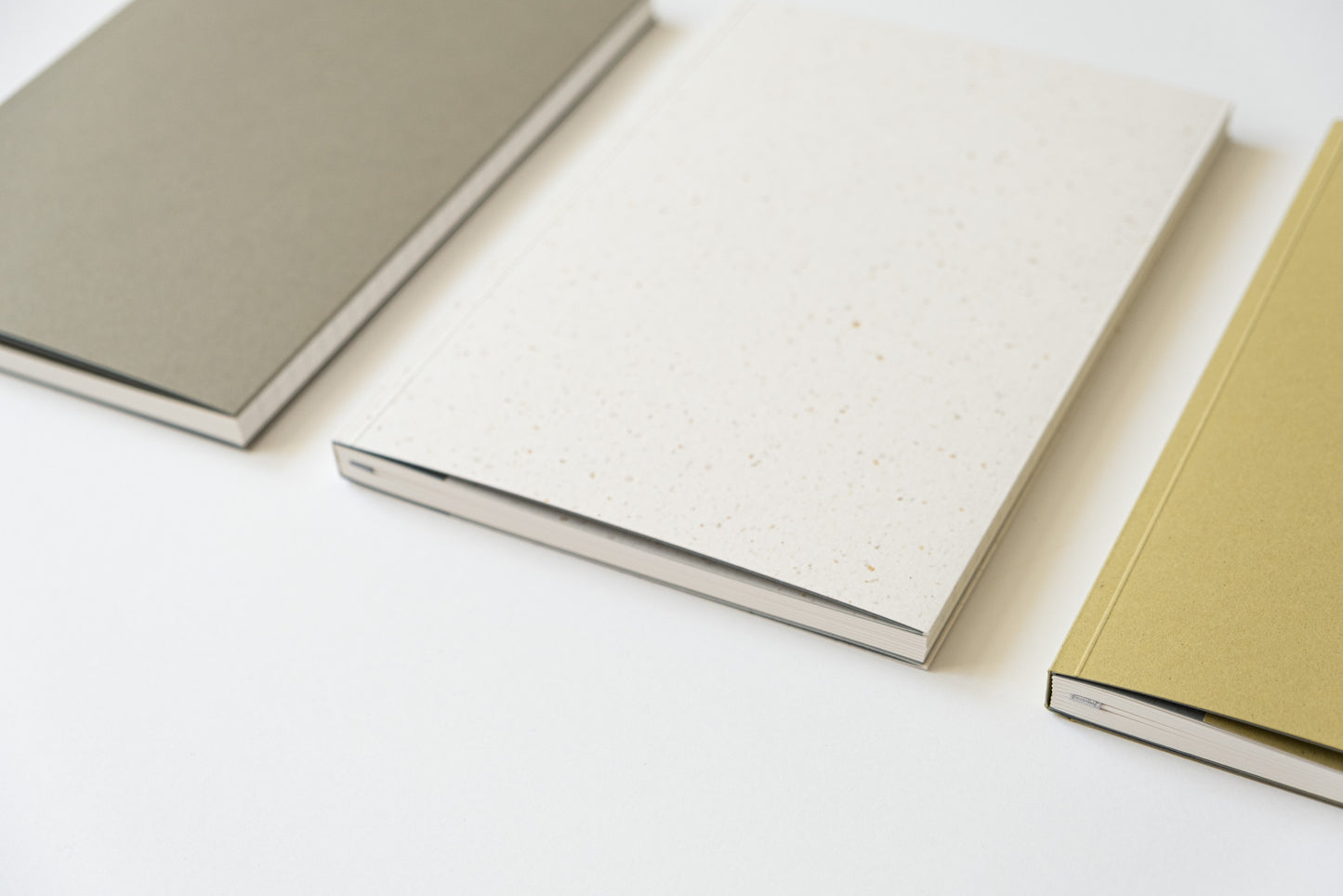 Papierový zápisník Ábel