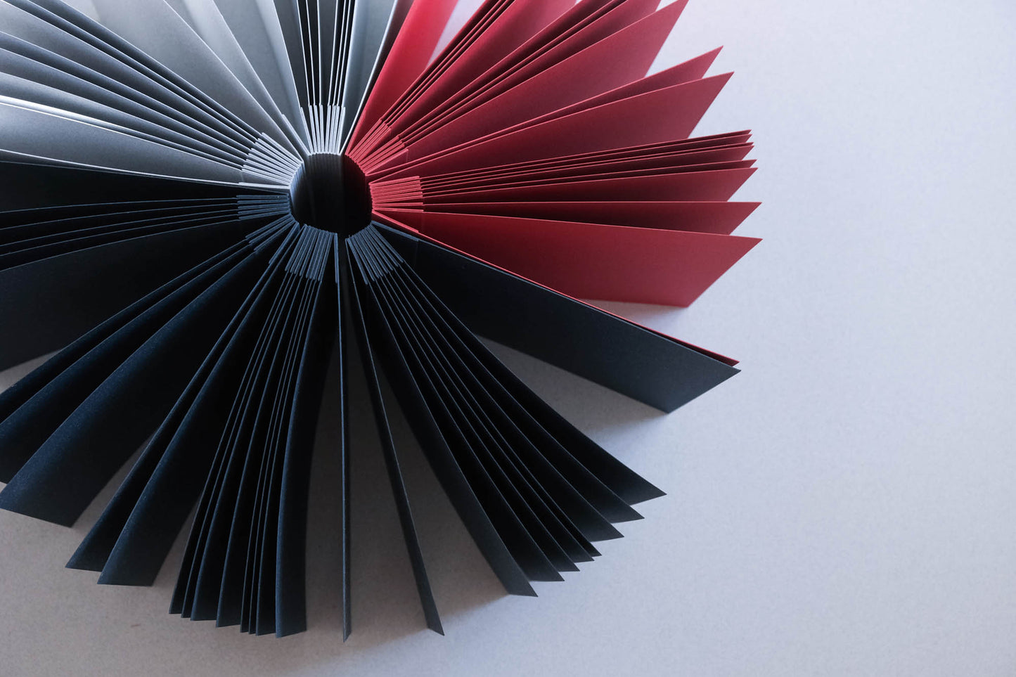 Papierový album Ana