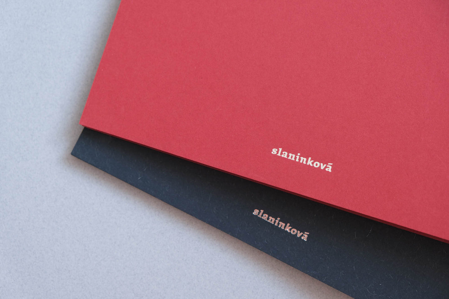 Papierový album Hana