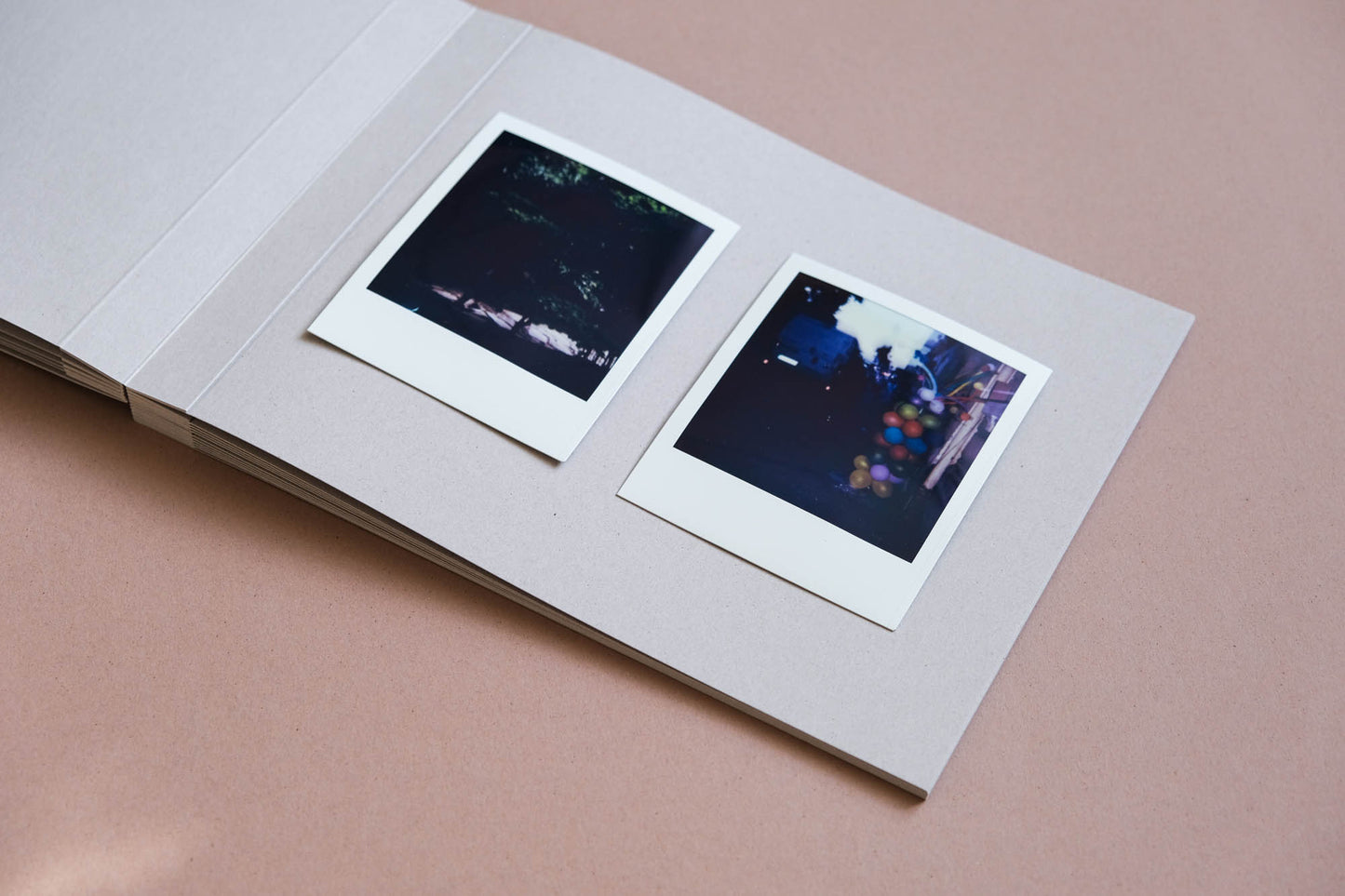 Papierový album Hana