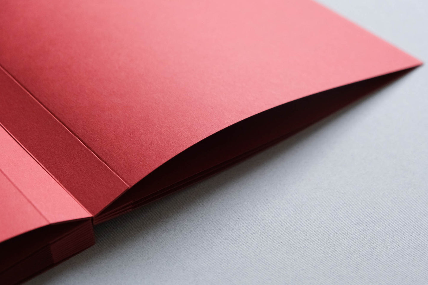 Papierový album Ana