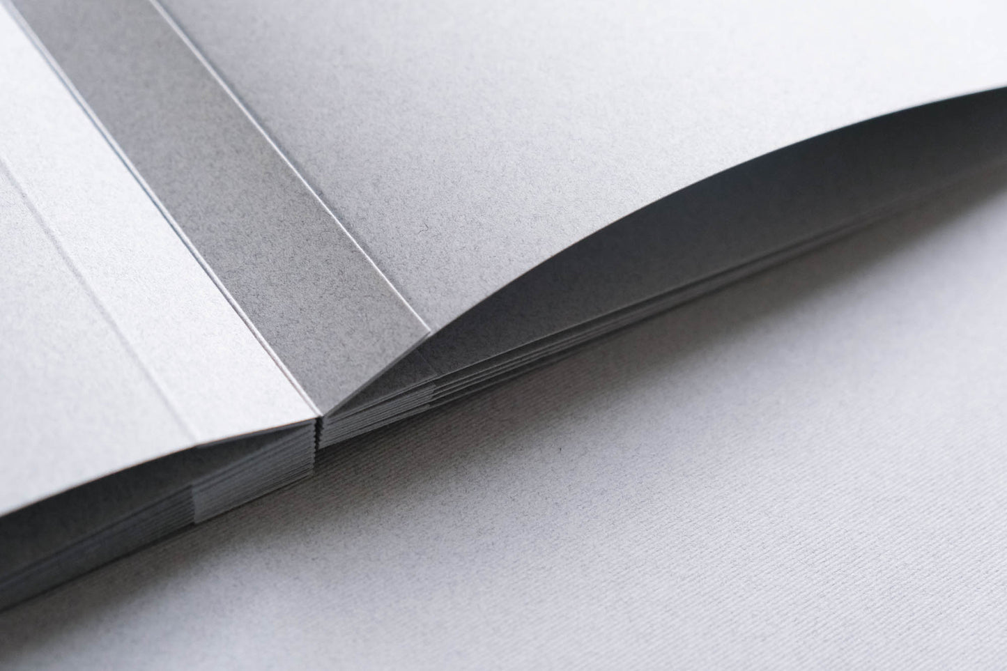 Papierový album Hana