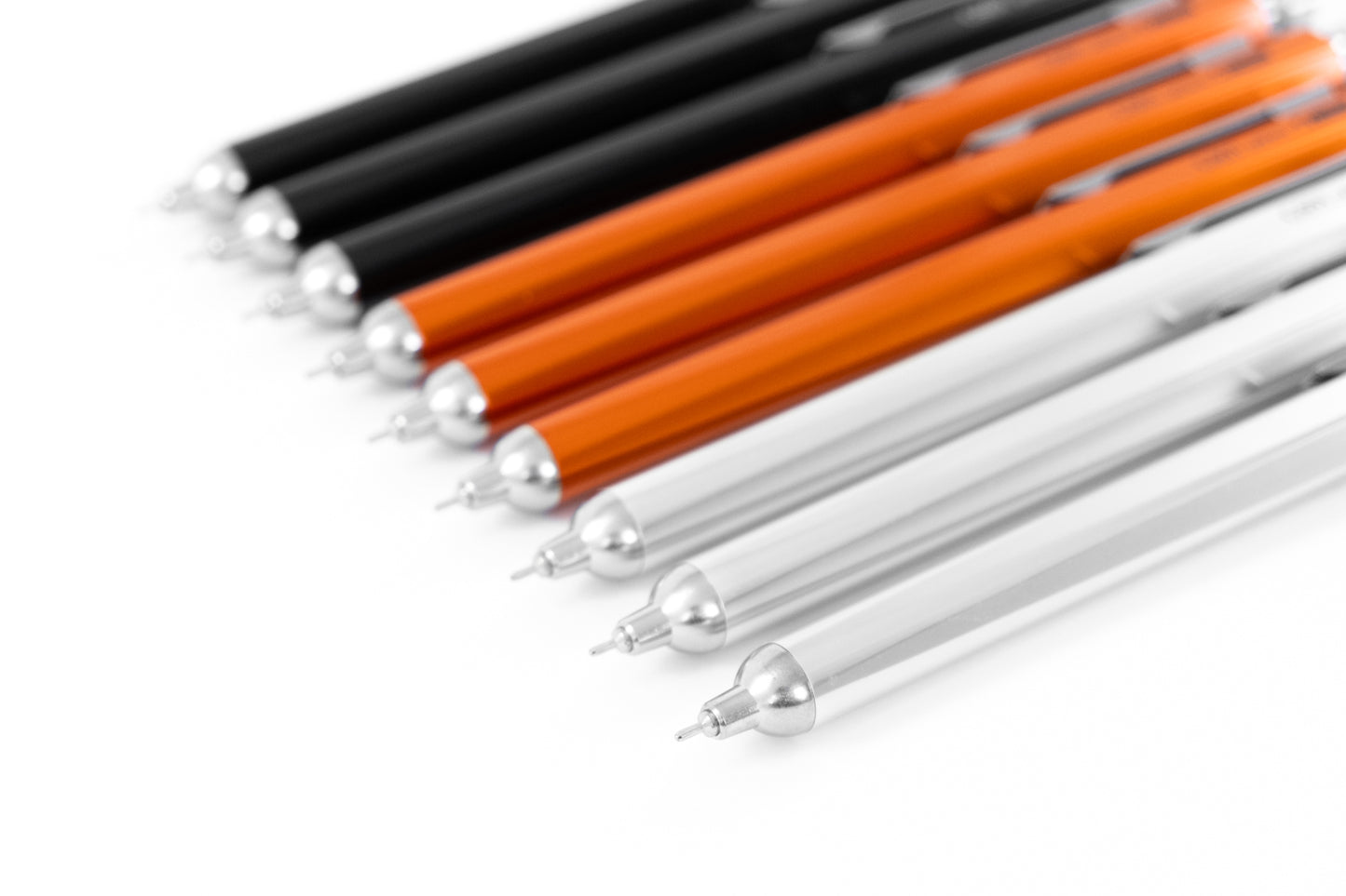 Kovové guličkové pero Ohto GS01