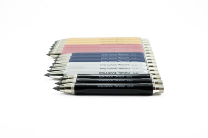 Krátka čierna versatilka Koh-i-noor (5,6 mm)